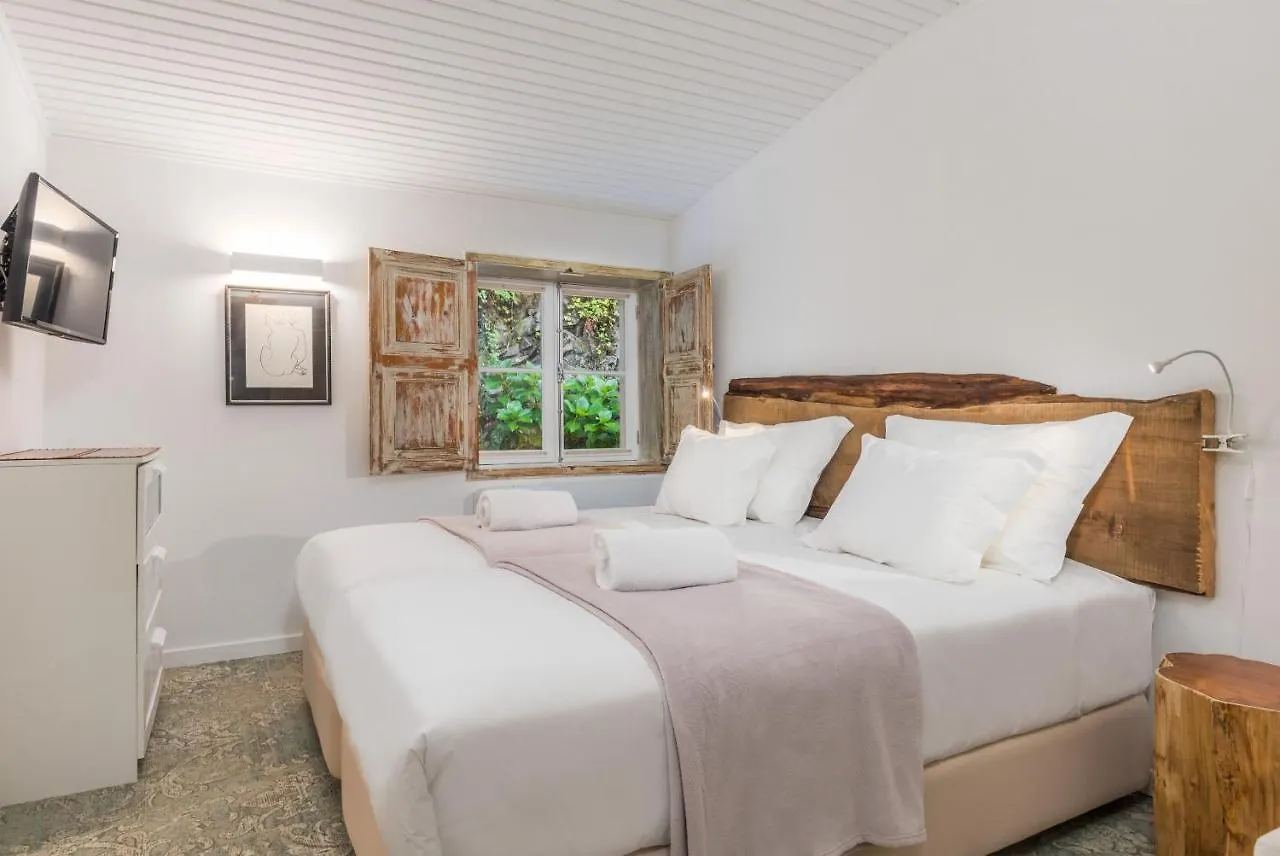 Rabacal Nature Spot Cottage Estreito Da Calheta
